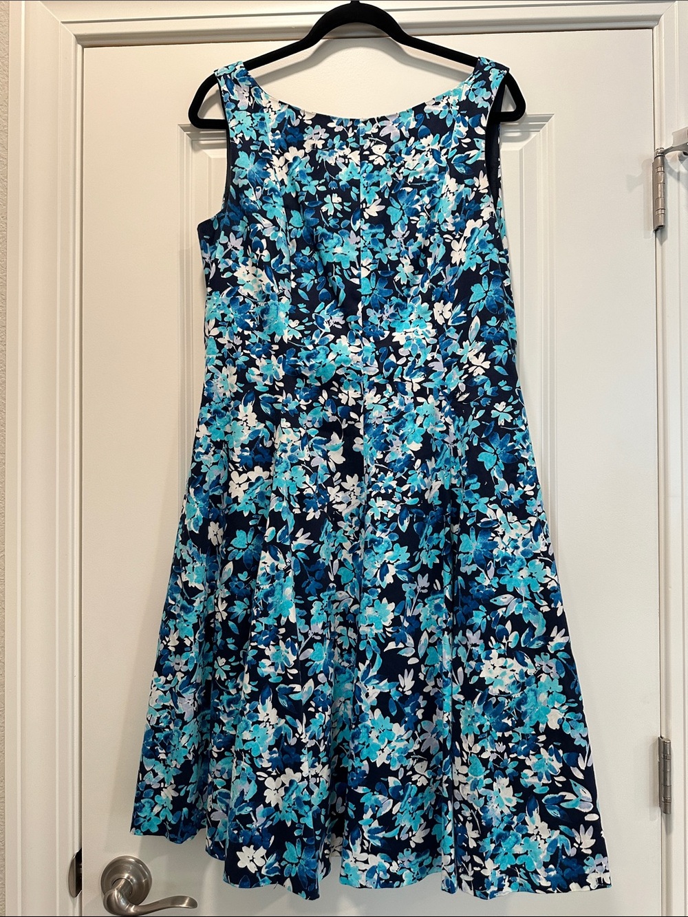 Maggy London Blue Floral Sleeveless Fit-and-Flare Dress